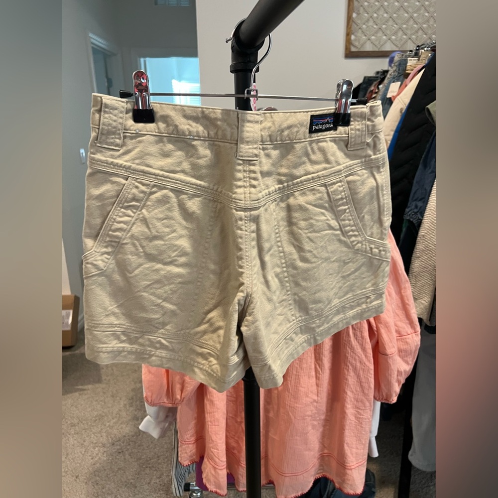 Patagonia Women's Stand Up® Shorts - 3½" Sz 4 NWOT - Picture 7 of 8